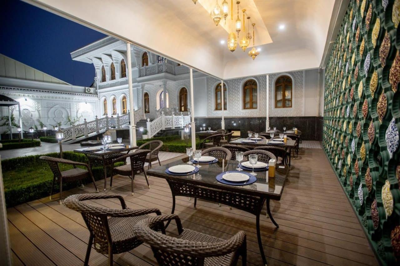 Hotel The Shahar Tashkent Esterno foto