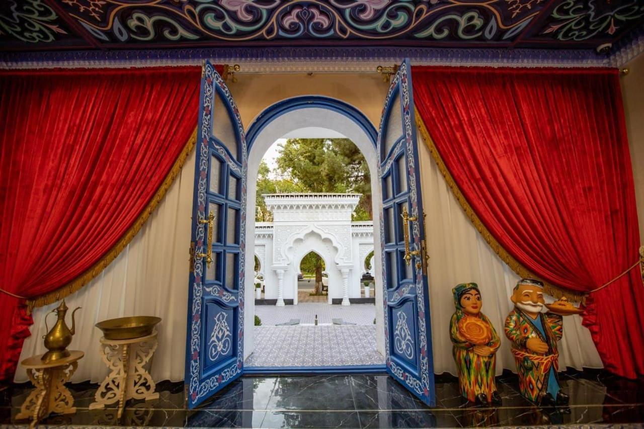 Hotel The Shahar Tashkent Esterno foto